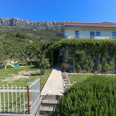With A Parking Space Kastel Sucurac, - 12445