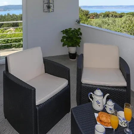 With A Parking Space Kastel Sucurac, - 12445